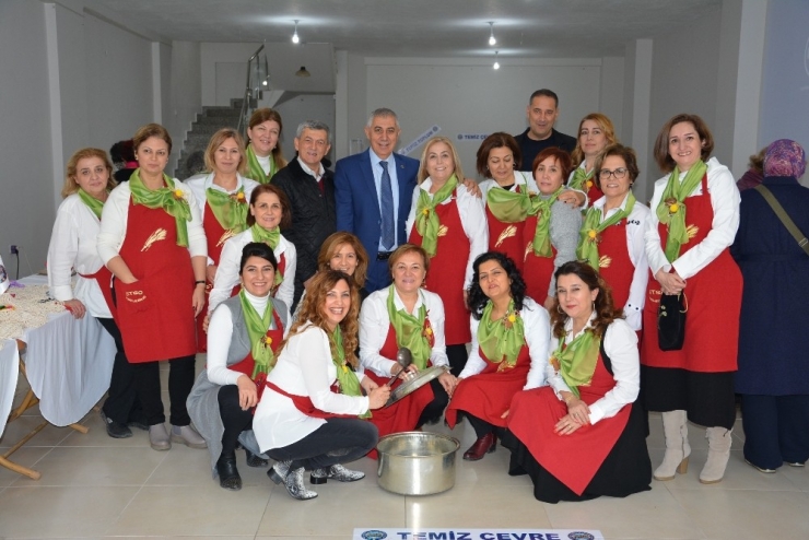 Salihlili Kadınlardan ‘Çevre Duyarlılığı’ Temalı Kermes