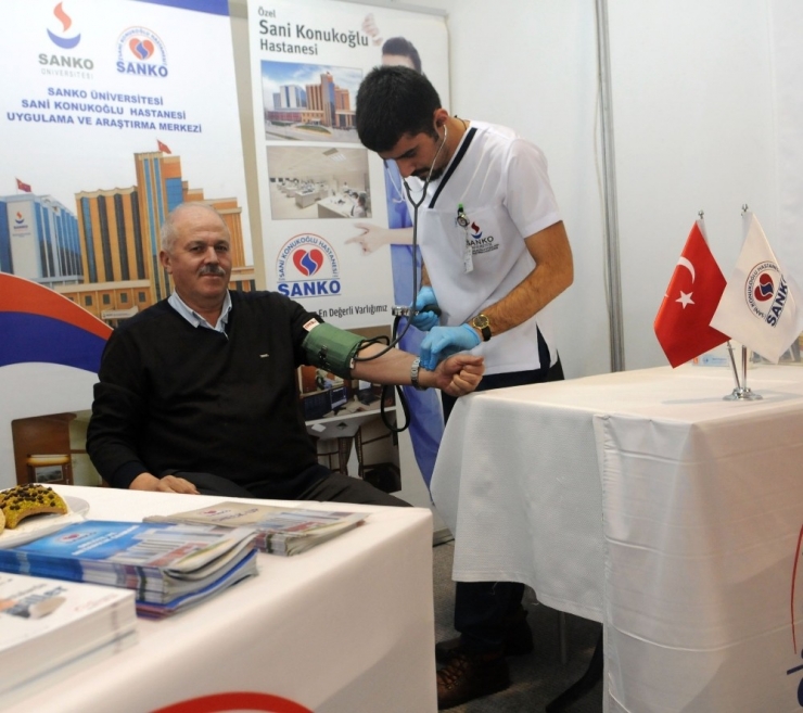 Sanko Üniversitesi Hastanesi, Gapshoes’ta Stant Açtı