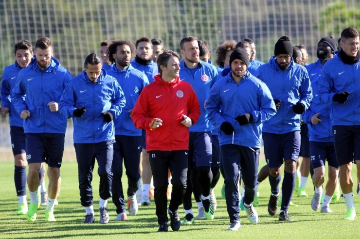 Antalyaspor Taktik Çalıştı