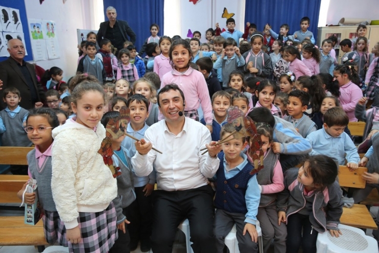 Adapazarı Belediyesinden Öğrencilere Diş Bakım Seti