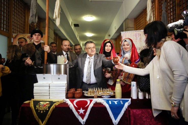 Tbmm’de Renkli Görüntüler