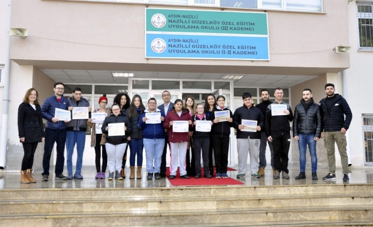 Özel Öğrencilerin Anıtkabir Hayali Gerçek Oldu