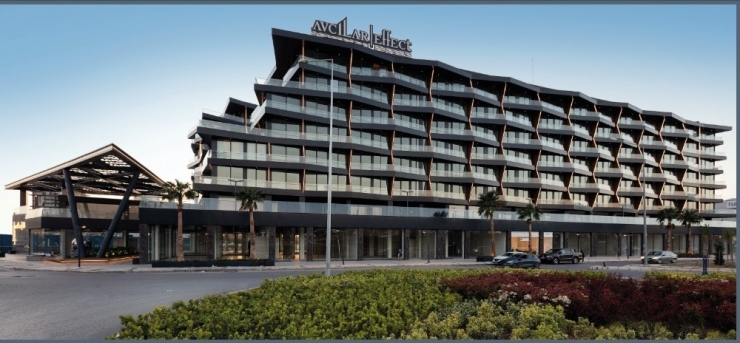 İzmir’e 925 Milyon Liralık Konut Ve Ofis Yatırımı