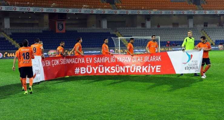 Spor Toto Süper Lig: M.başakşehir: 1 - Galatasaray: 0 (Maç Devam Ediyor)