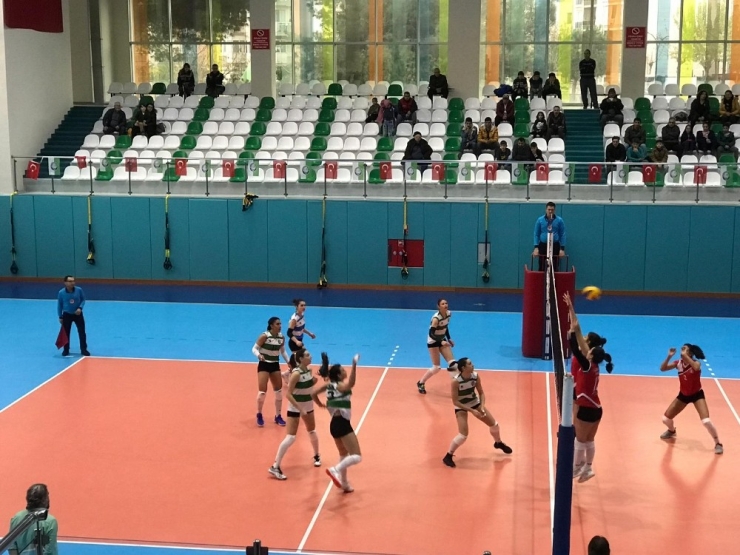 Salihli’nin Sultanları Büyükçekmece’ye Yenildi