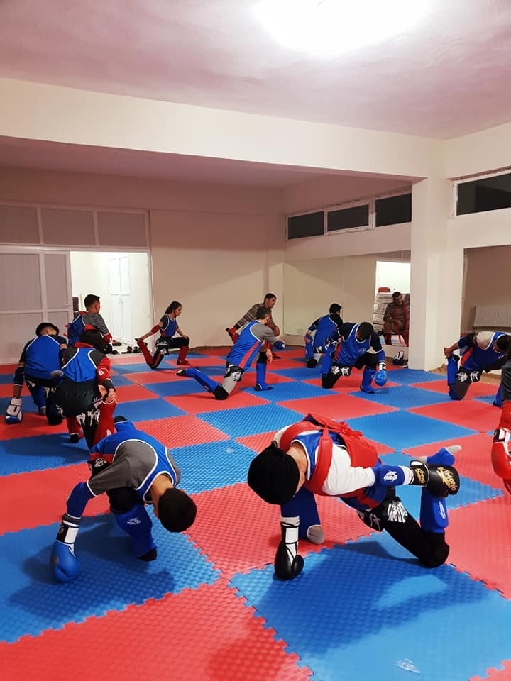 Tufanbeylili Gençler Muay Thai Öğreniyor