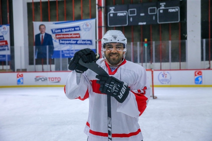 Hamza Yerlikaya Buz Üstünde