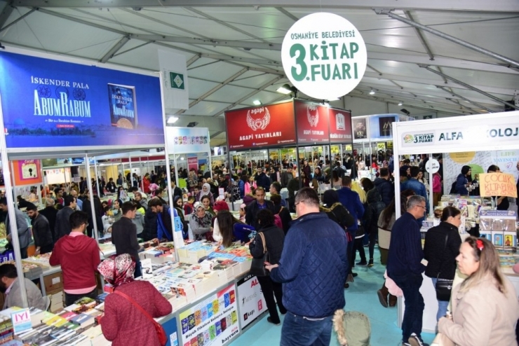 Osmaniye Belediyesi 3. Kitap Fuarı Sona Erdi