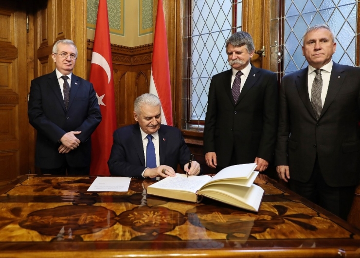 Tbmm Başkanı Macaristan Meclisinde