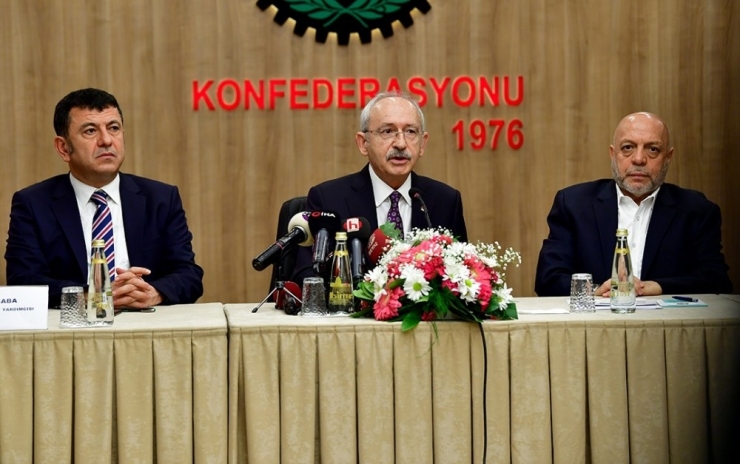 Kılıçdaroğlu: "2 Bin 200 Liranın Altında Bir Asgari Ücreti Kabul Etmiyoruz”