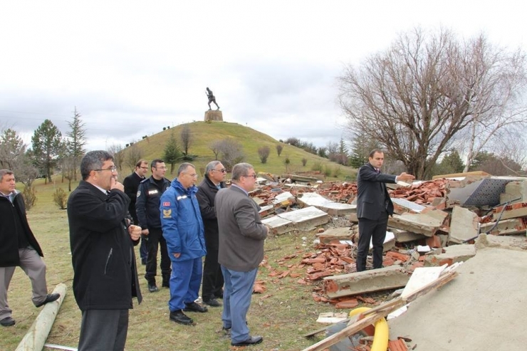 Dumlupınar’da Çevre Düzenleme Çalışmaları