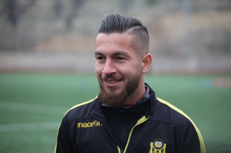 Adem Büyük: "Asıl Sorun Buralarda Kalıcı Olmak"