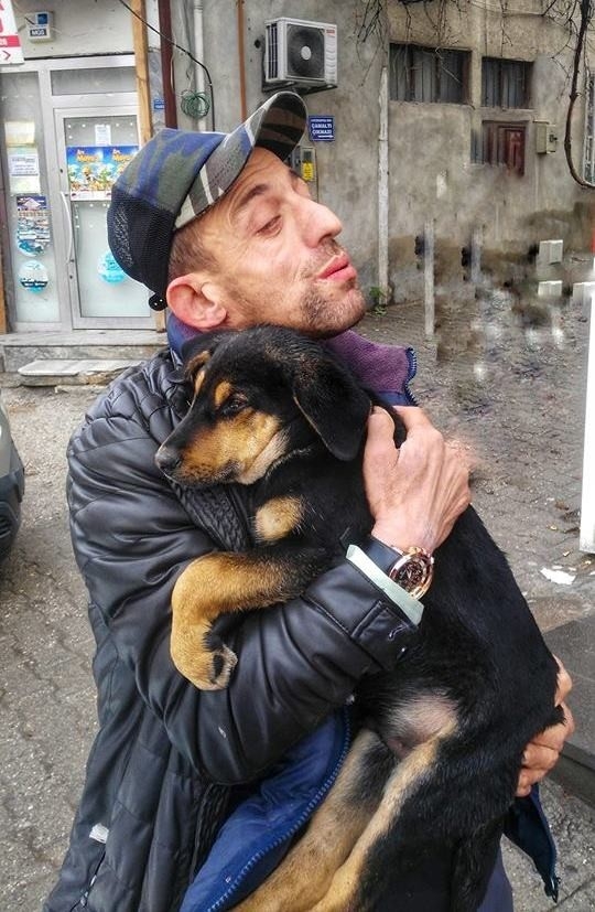 Engelli Ferhat’ın Yavru Köpek Duyarlılığı