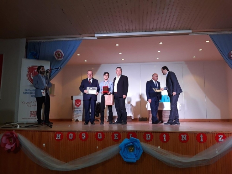 "Genç Seda" Kur’an-ı Kerim’i Güzel Okuma Yarışması