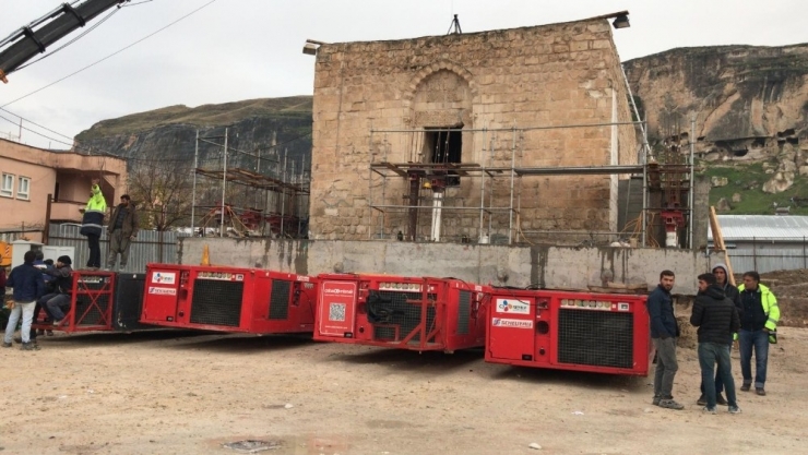 630 Yıllık Eyyubi Camii Spmt Aracına Yüklendi
