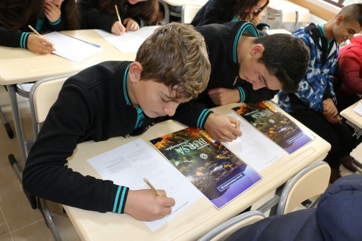 Yaşayan Geçmişi İle Bursa Okullarda