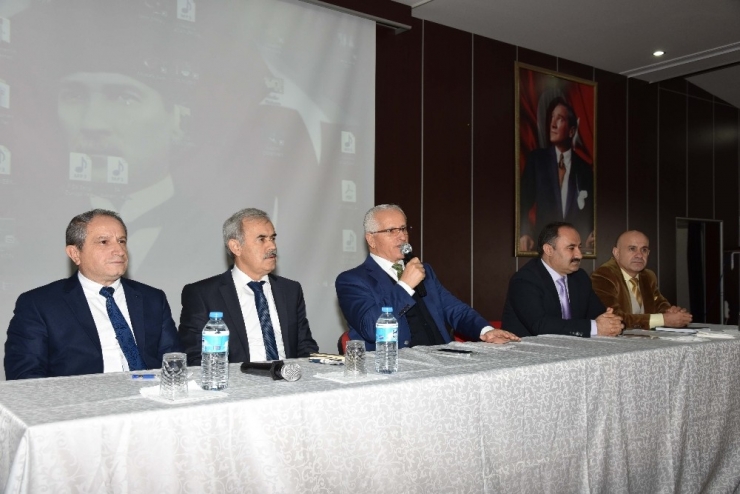 Oğuz’dan Öğretmenlere Övgü