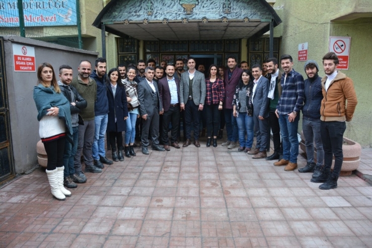 Eğitim-bir-sen’den Reng-i Hakkari’ye Teşekkür Ziyareti