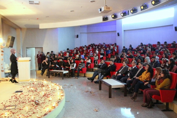 “Kendi Gök Kubbemiz” Şiir Dinletisi