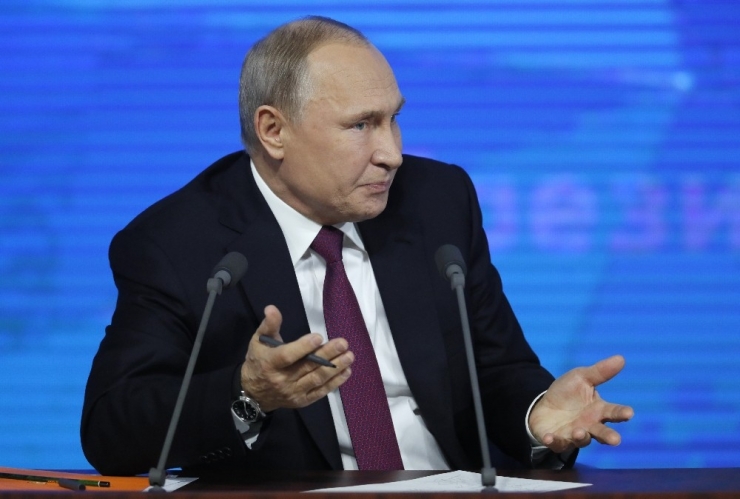 Putin: “Türk Dış Politikasını Takdir Ediyorum"
