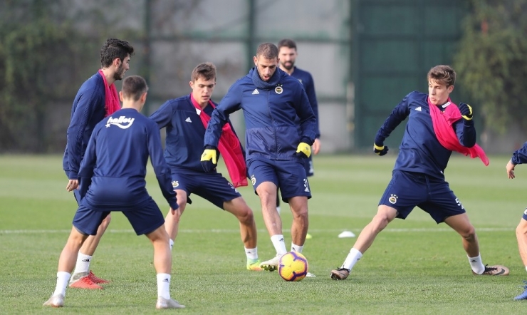 Fenerbahçe’de Antalyaspor Maçı Hazırlıkları Başladı