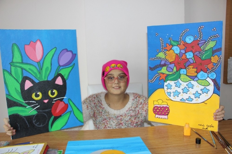 Melek, Lösemiyi Resimle Yeniyor