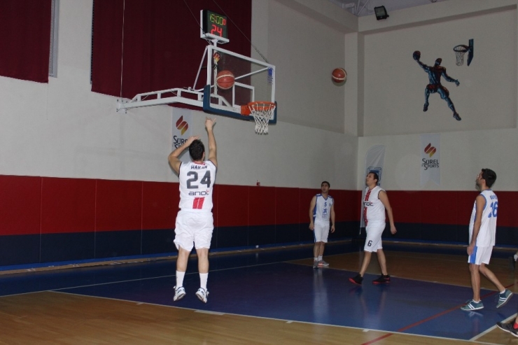 Eso 50.yıl Özel Basketbol Turnuvası’nın İlk Karşılaşmalar İle Başladı