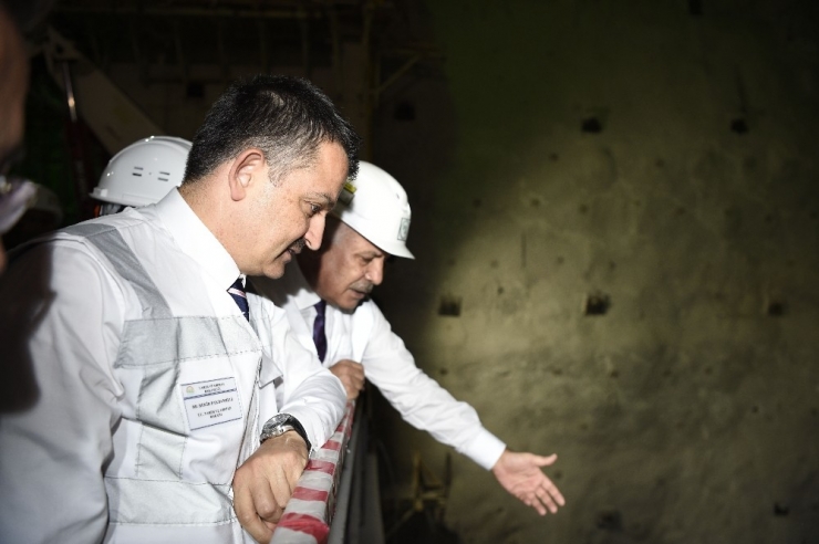 Dünyanın 3. Büyüğünde Yükseklik 50 Metreye Ulaştı