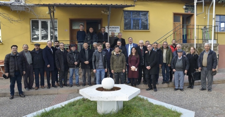 Tepebaşı’nda Mahalle Ziyaretleri Devam Ediyor