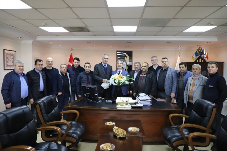 Turgutlu Mhp’den Başkan Şirin’e Ziyaret