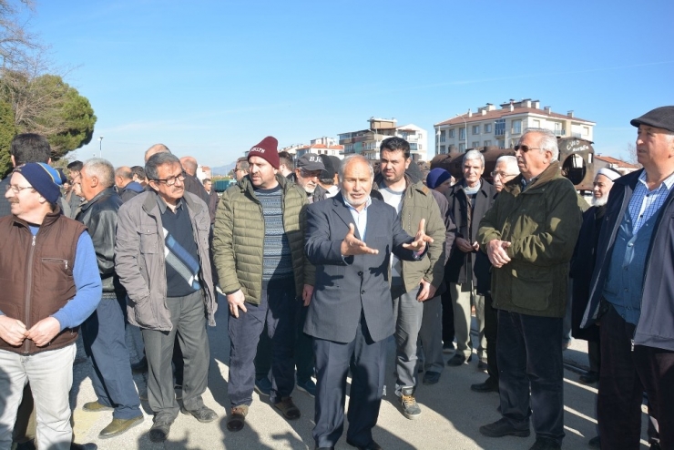 Uşak’ta Kapatılan Hemzemin Geçit Tartışmaları Devam Ediyor