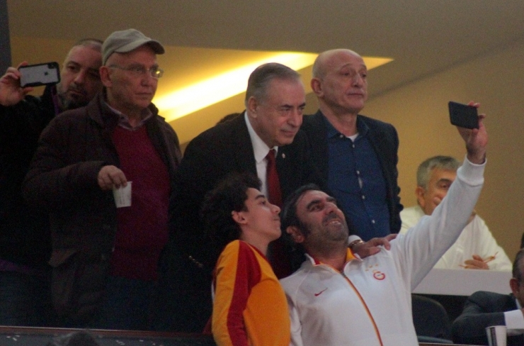 Başkanlar, Sinan Erdem’de