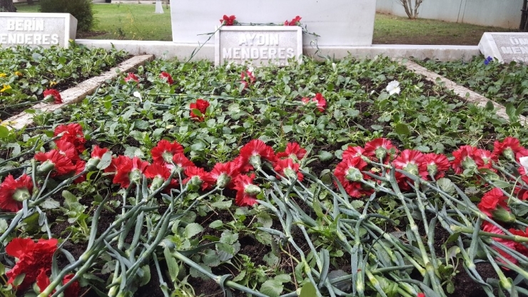 Bakan Soylu, Aydın Menderes’i Anma Törenine Katıldı