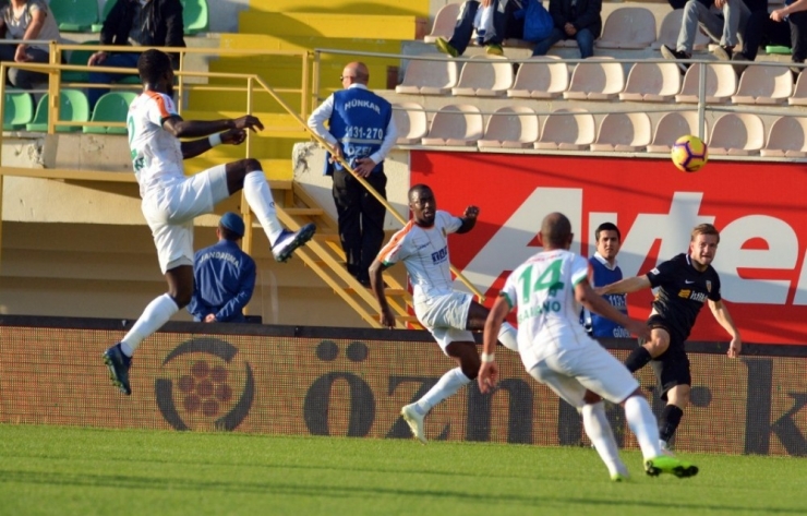 Kayserispor İlk Yarıyı 19 Puanla Tamamladı