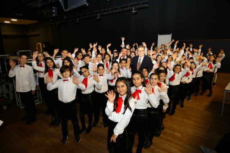 Belgesel Tadında Eurovision Konseri