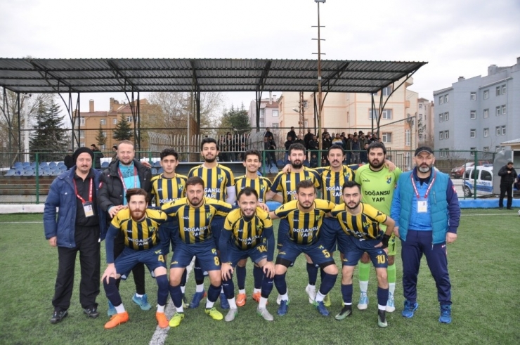 Söğütspor Sezonun İlk Yarısını Galibiyetle Kapattı