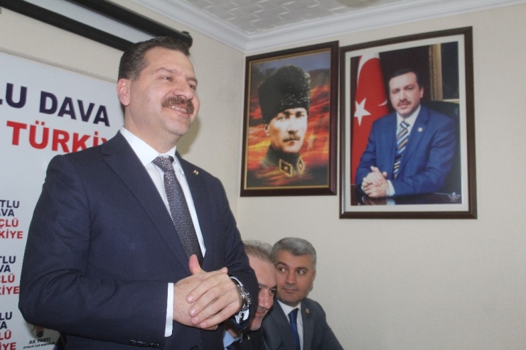 Ayvalık’ta Yücel Yılmaz Coşkusu