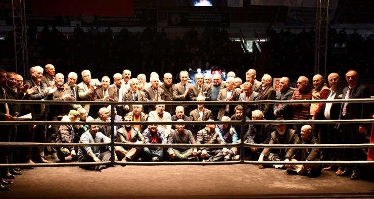 Duayen Boksörler Balıkesir’de Buluştu