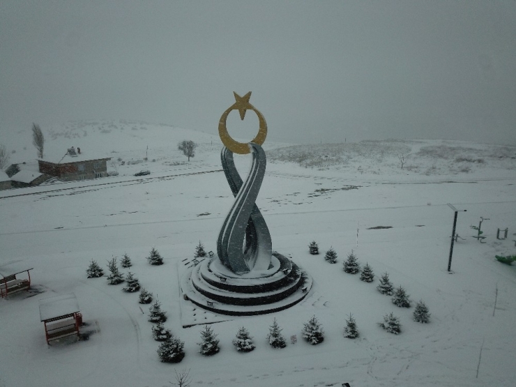 Bozüyük Beyaza Büründü