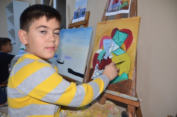 Akseki’de Yağlı Boya Resim Kursu Açıldı