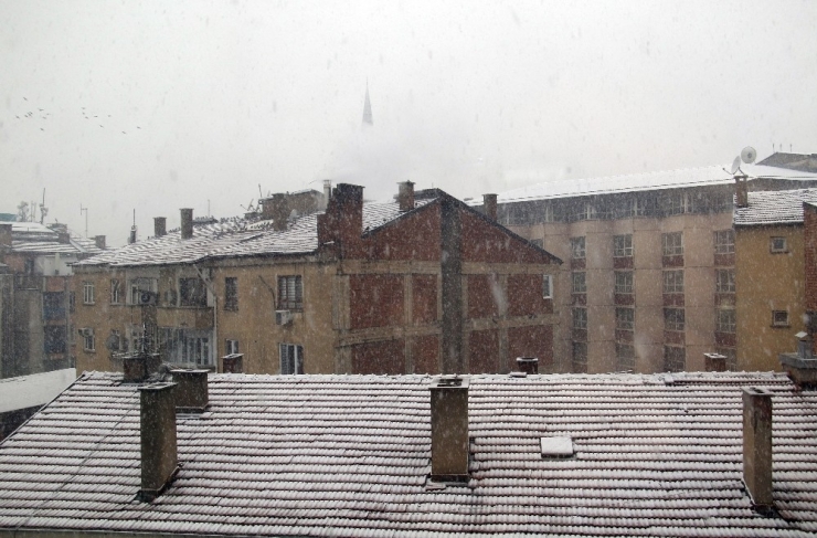 Elazığ’da Okullara Kar Tatili