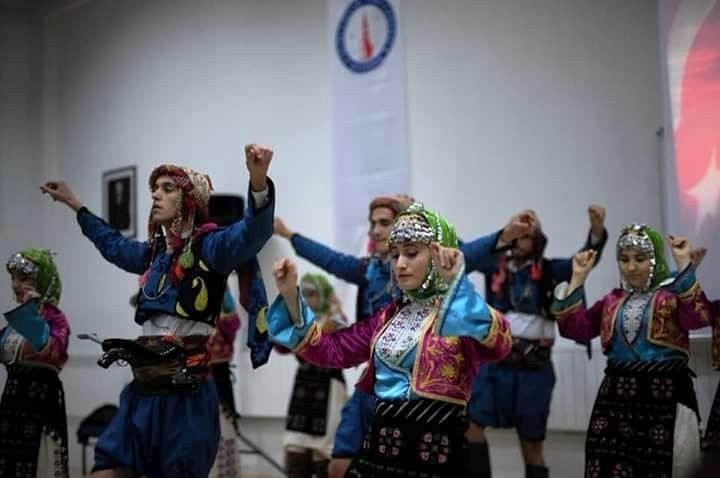 Hisarcık’ta Yöre Halk Oyunları Kursu Açıldı