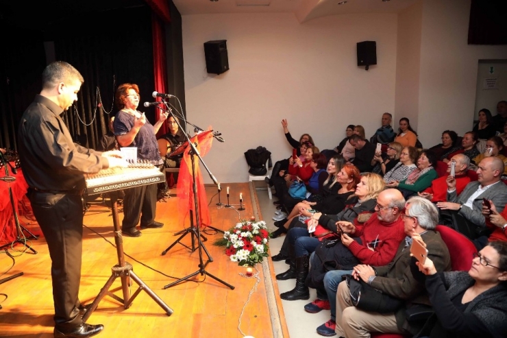 Koristler, Performanslarıyla Mest Etti