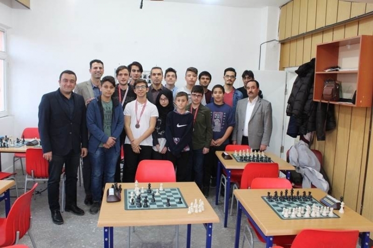 Kaymakam Çiçek: Öğrencilerimizin Daha İyi Yetişmesi İçin Gayret Ediyoruz