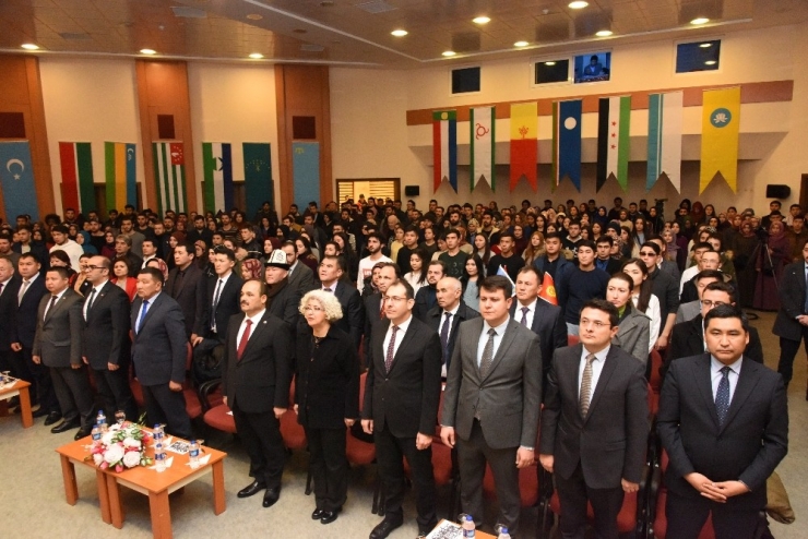 Cengiz Aytmatov Doğumunun 90.yılında Kastamonu’da Anıldı