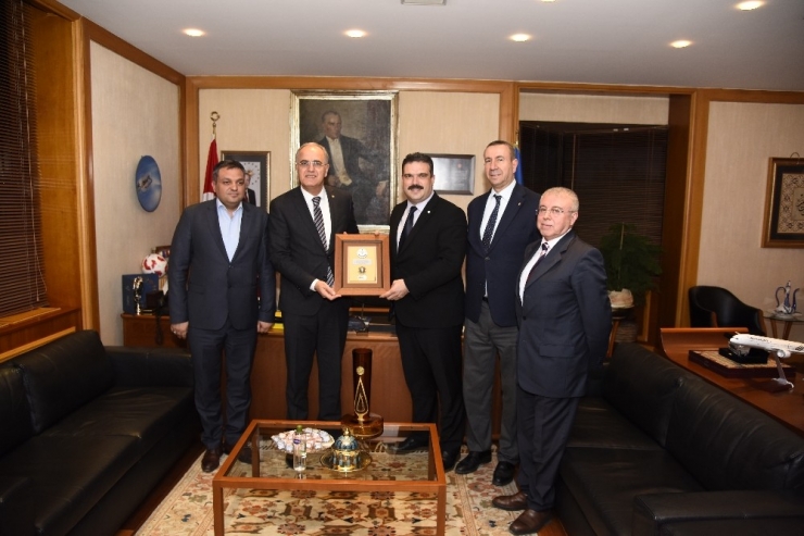 Rektör Çomaklı’ya Ziyaretler Sürüyor