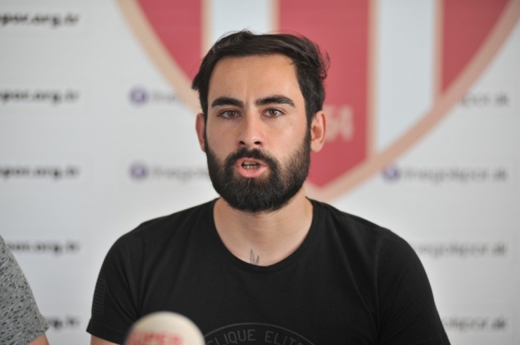 İnegölspor’a Golcü Oyuncundan Şok