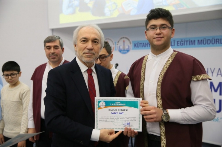 Kütahya’da ‘Genç Sesler’ Musiki Etkinliği