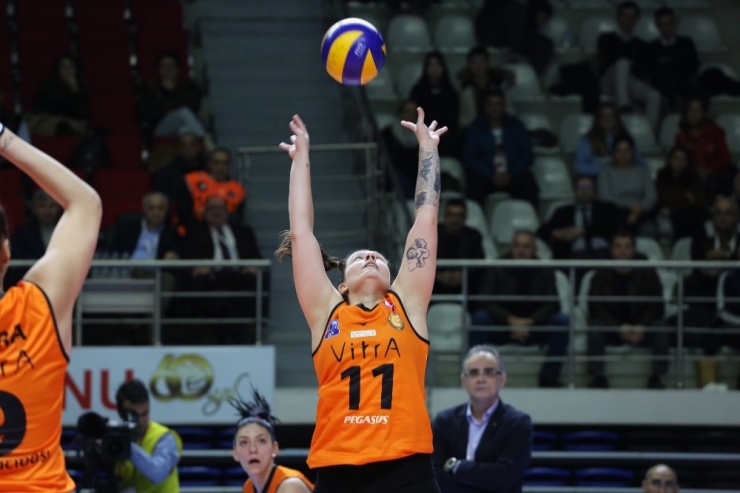 Sultanlar Ligi: Beşiktaş: 0 - Eczacıbaşı Vitra: 3