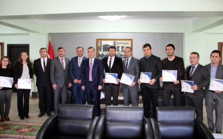 Kaymakamı Kapankaya’dan Başarı Belgesi Ve Sertifika